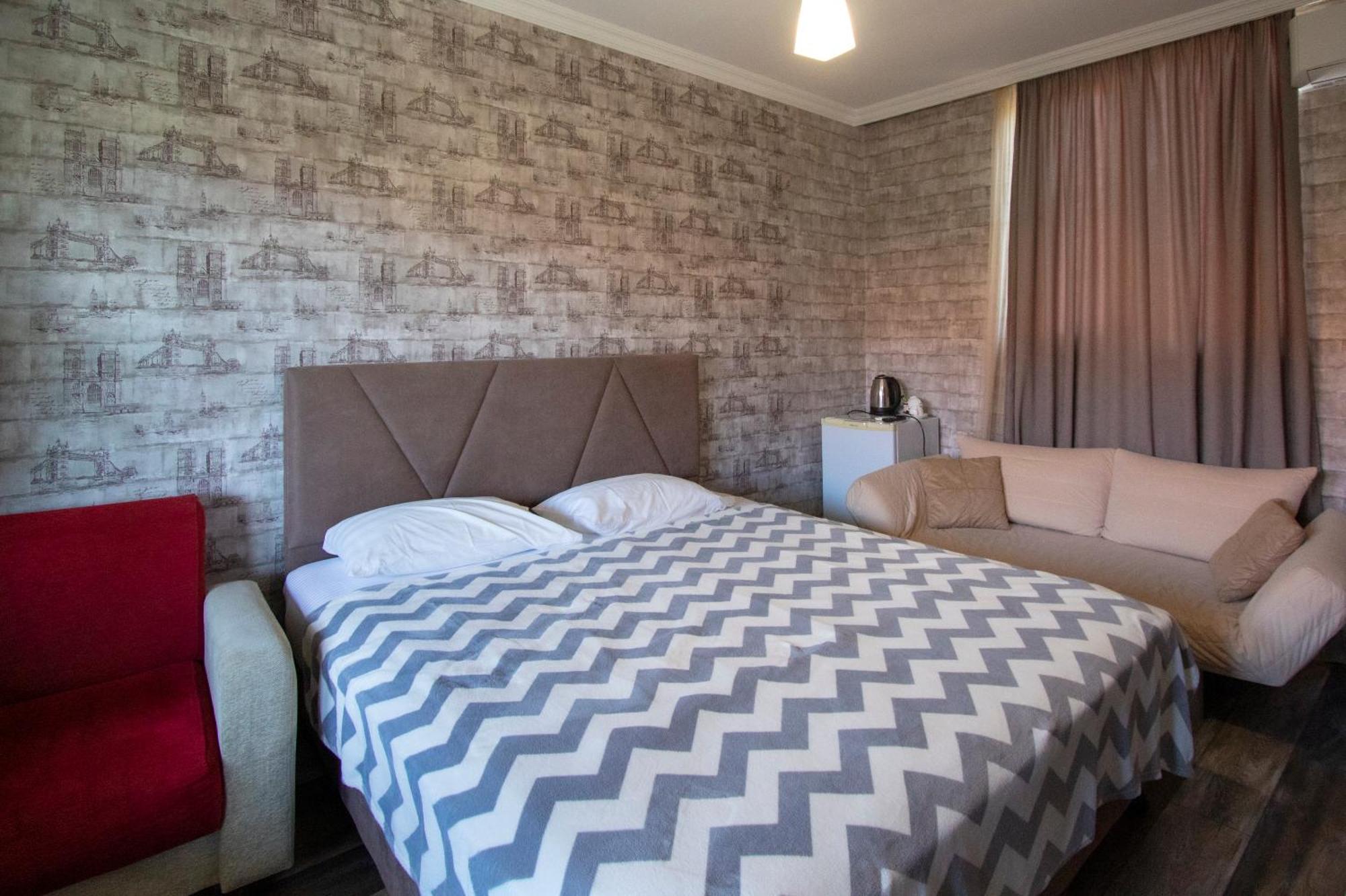 Hotel Smile Кобулети Екстериор снимка