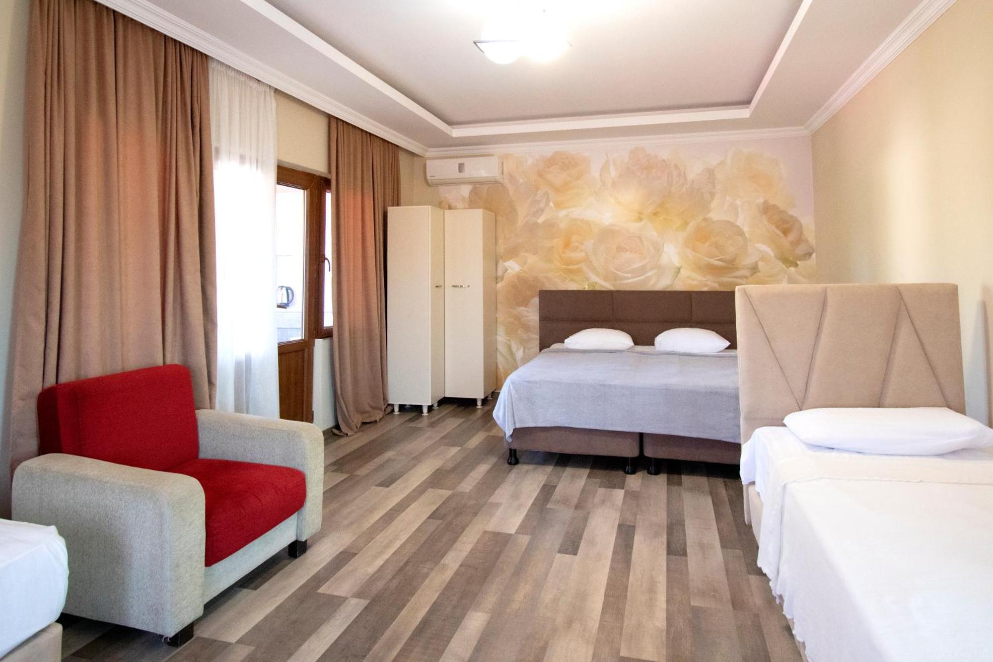 Hotel Smile Кобулети Екстериор снимка
